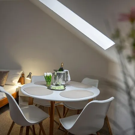 Hotel Myslivna 3*