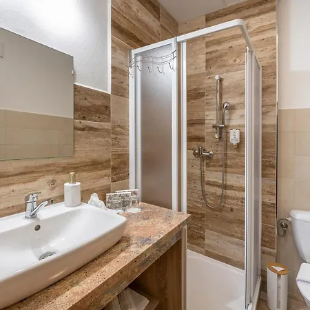 Rodinny Myslivna Hotel 3*