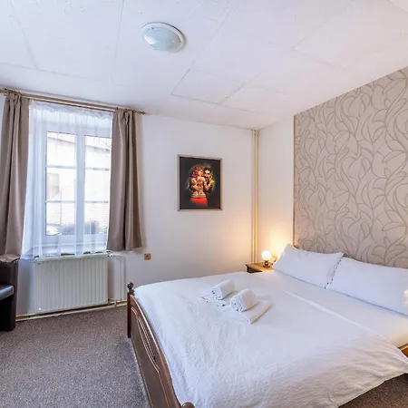 Rodinny Myslivna Hotel Třeboň